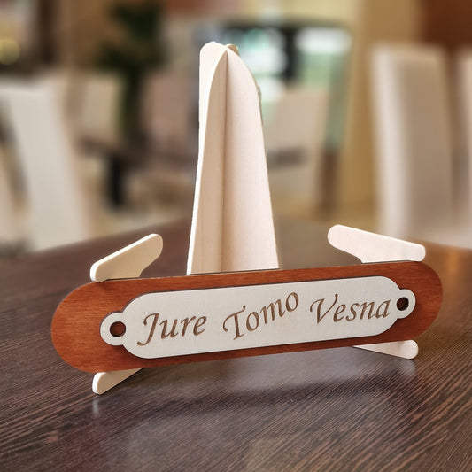 Unikatno personalizirano stojalo za knjigo ali sliko